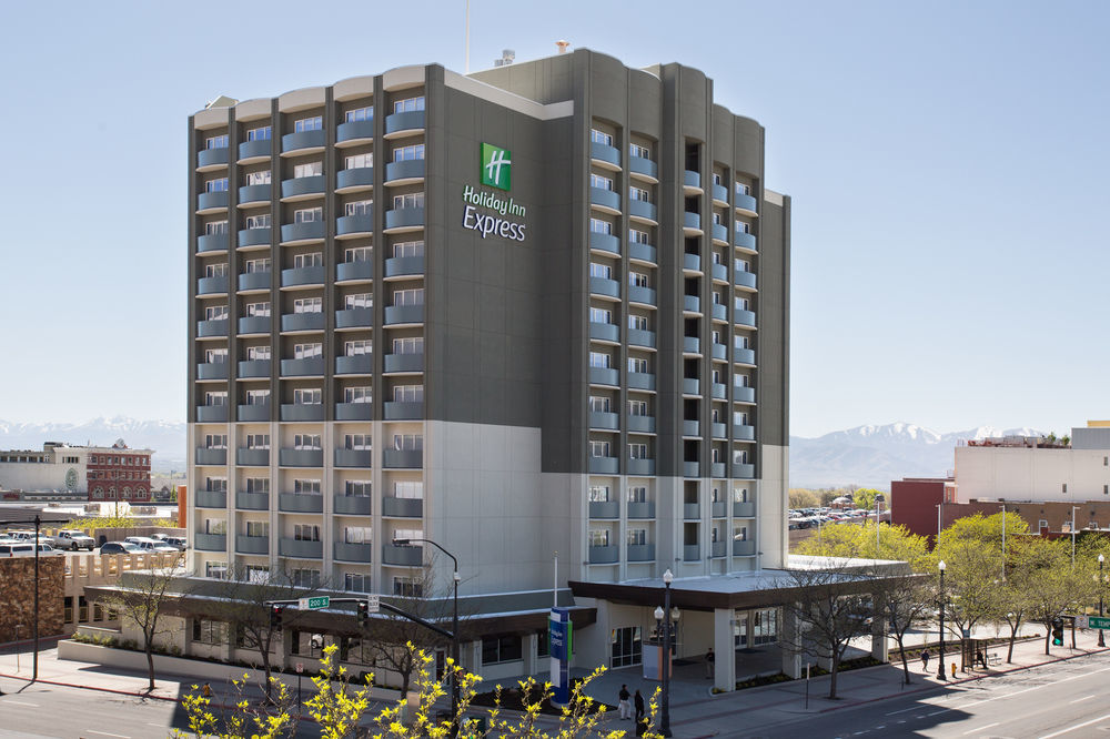 Holiday Inn Express & Suites - Marietta By Ihg Dış mekan fotoğraf